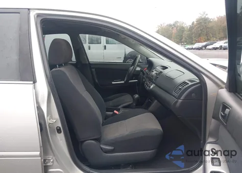 2006 Toyota Camry Se from USA, damaged, VIN 4T1BE32K26U673752